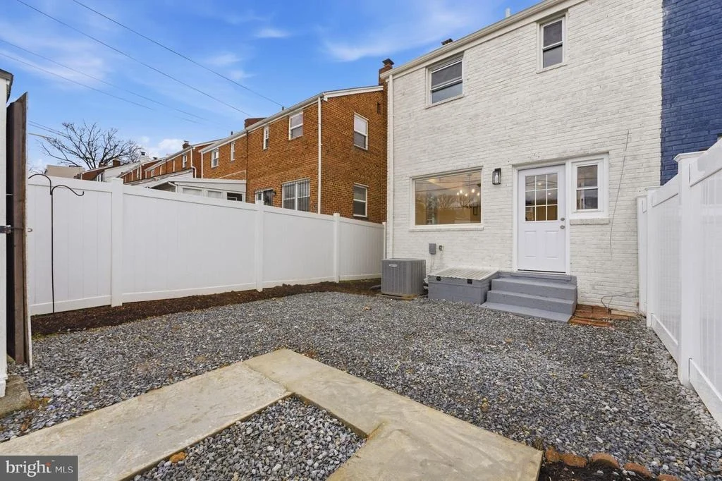 Photo of 4243 HILDRETH STREET SE