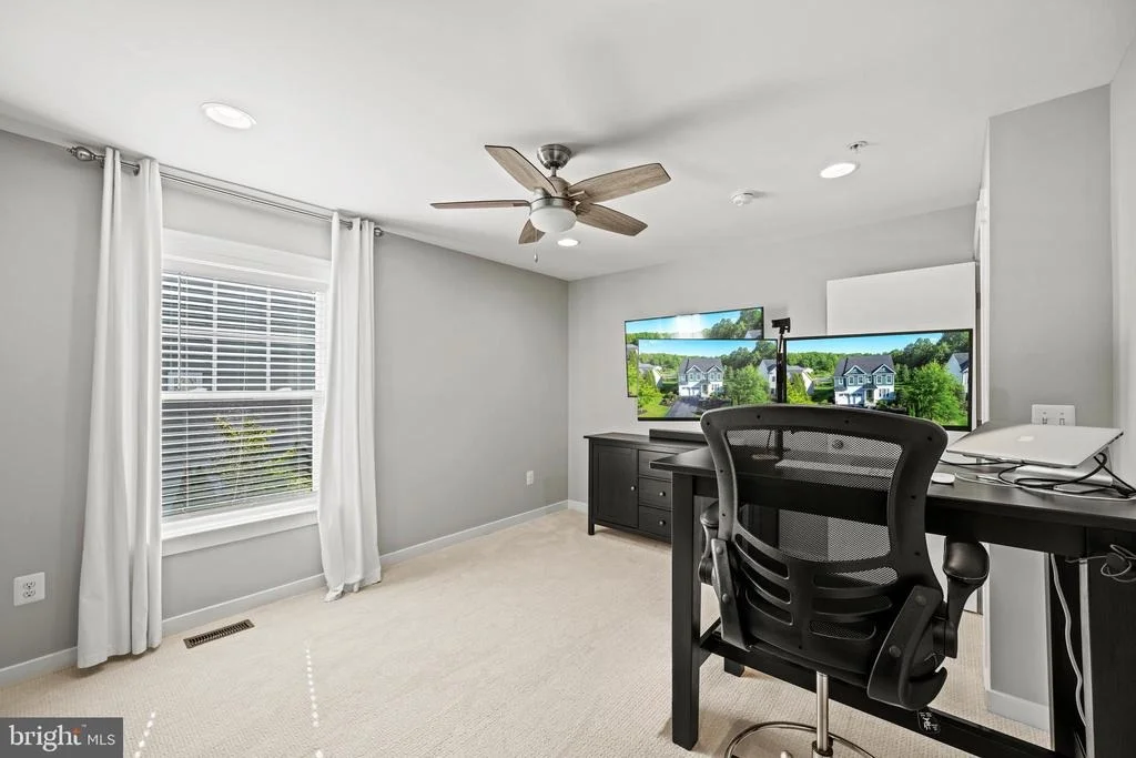 Photo of 2419 MACALLISTER LANE