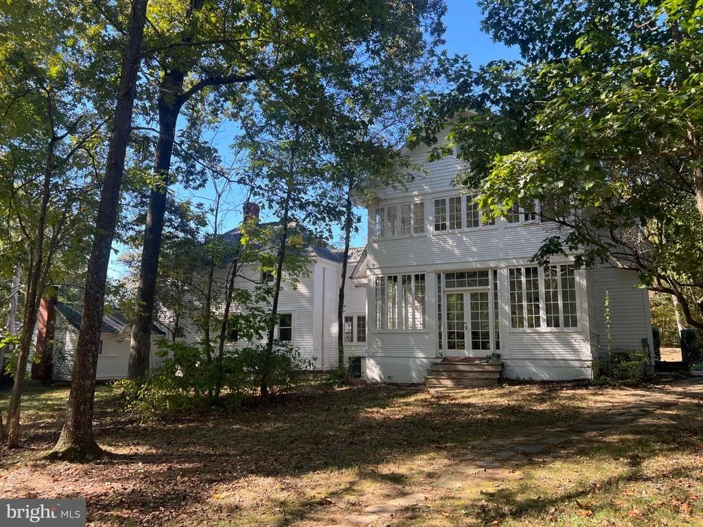 Photo of 4561 WESTON ROAD