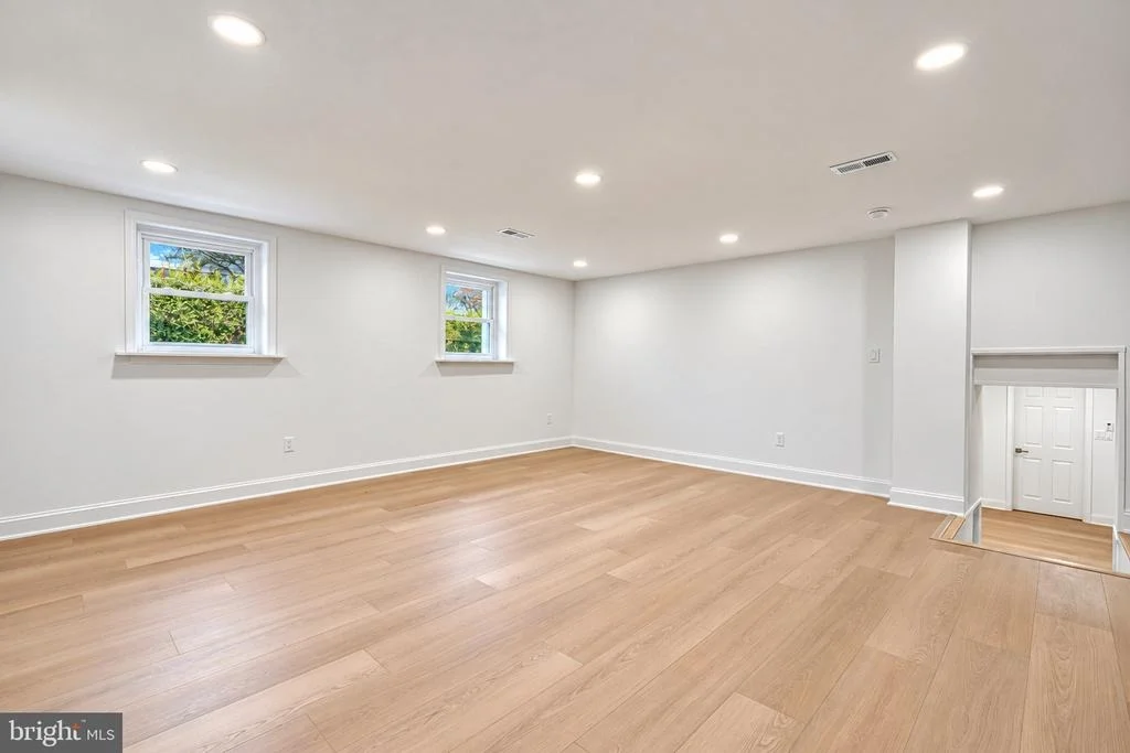 Photo of 1017 ROXLEIGH ROAD