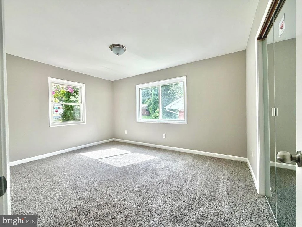 Photo of 10128 DALLAS AVENUE