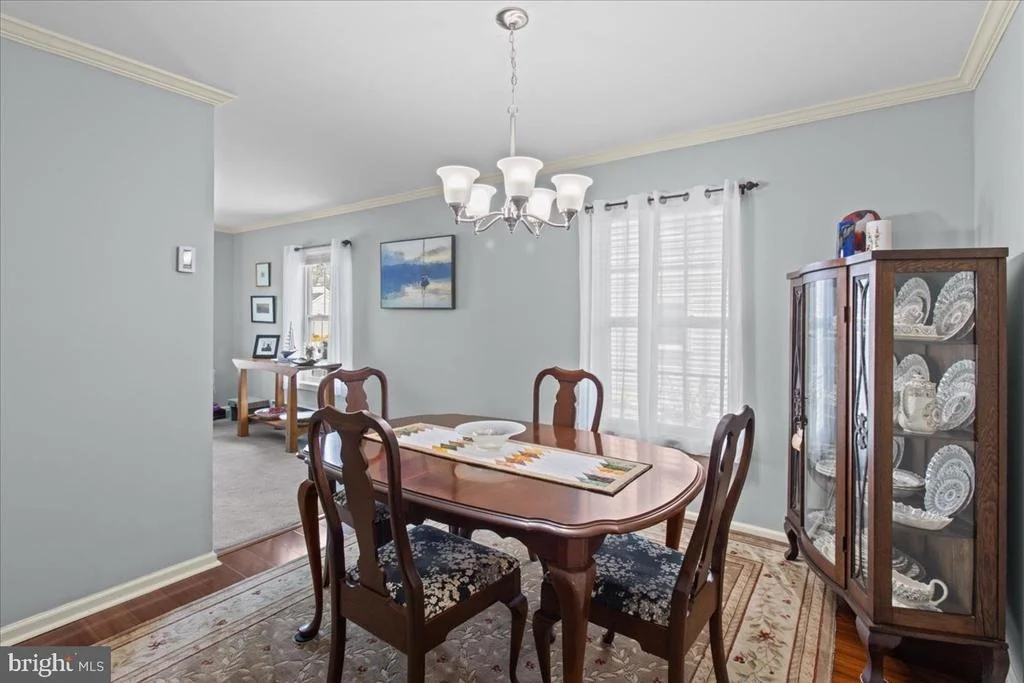 Photo of 32 BUCKINGHAM DRIVE