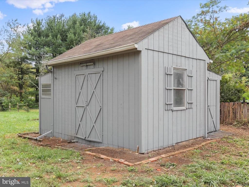 Photo of 11905 BOYD ROAD