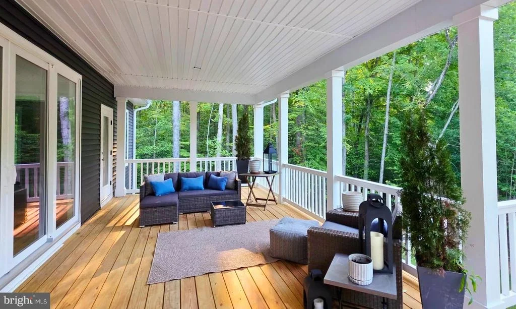 Photo of 515 NOAHS LANDING DRIVE