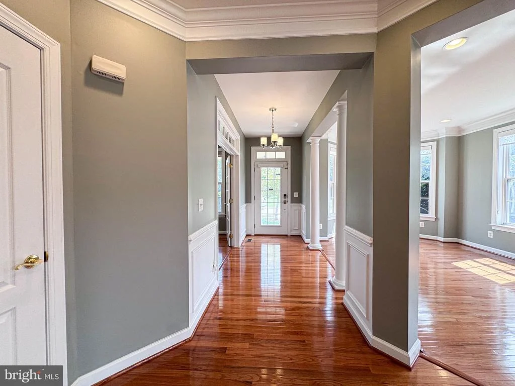 Photo of 22827 OAKGROVE ROAD
