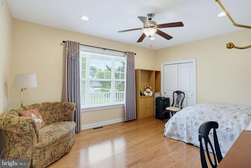 Photo of 35525 PEREGRINE ROAD