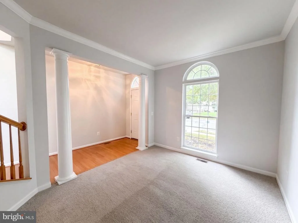 Photo of 14066 CLATTERBUCK LOOP