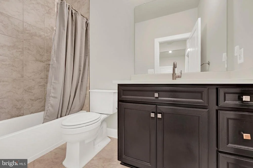 Photo of 1232 OLEANDER WAY