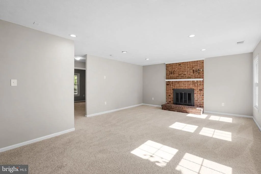 Photo of 2613 BAINBRIDGE LANE