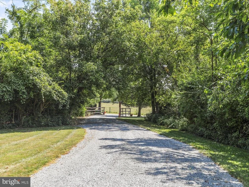 Photo of 14122 MERCERSBURG ROAD