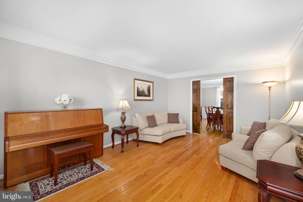 Photo of 9451 LAPSTRAKE LANE