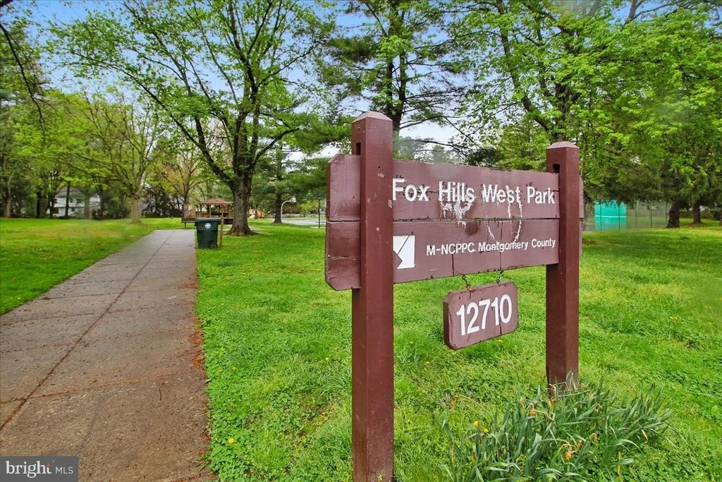 Photo of 8807 BELLS MILL ROAD