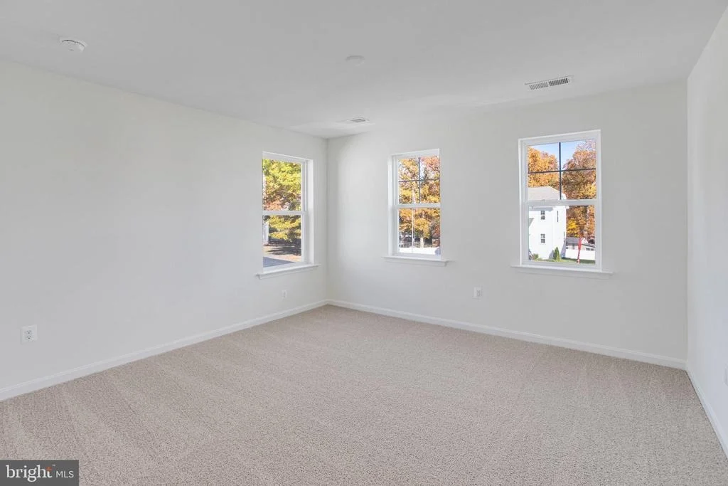 Photo of 2808 WHITE TAIL DRIVE
