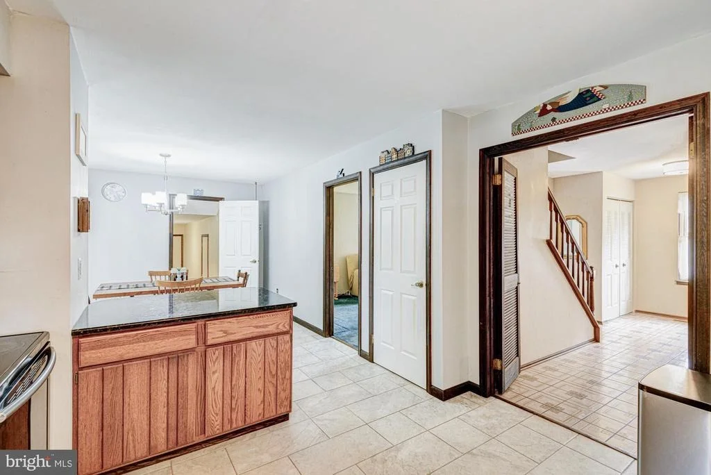 Photo of 8 RISA COURT
