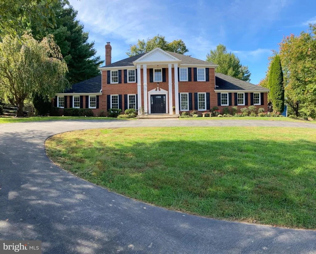 Photo of 8516 PADDOCKVIEW DRIVE