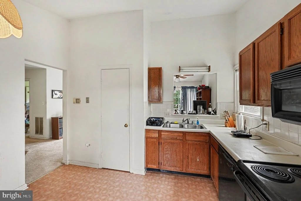 Photo of 10633 BENT TREE DRIVE