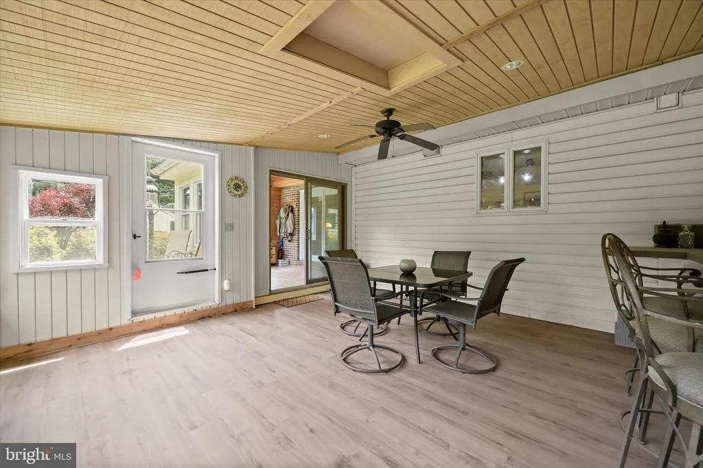 Photo of 2319 BRADDOCK ROAD