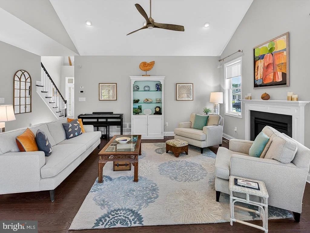 Photo of 20763 RODNEY DRIVE