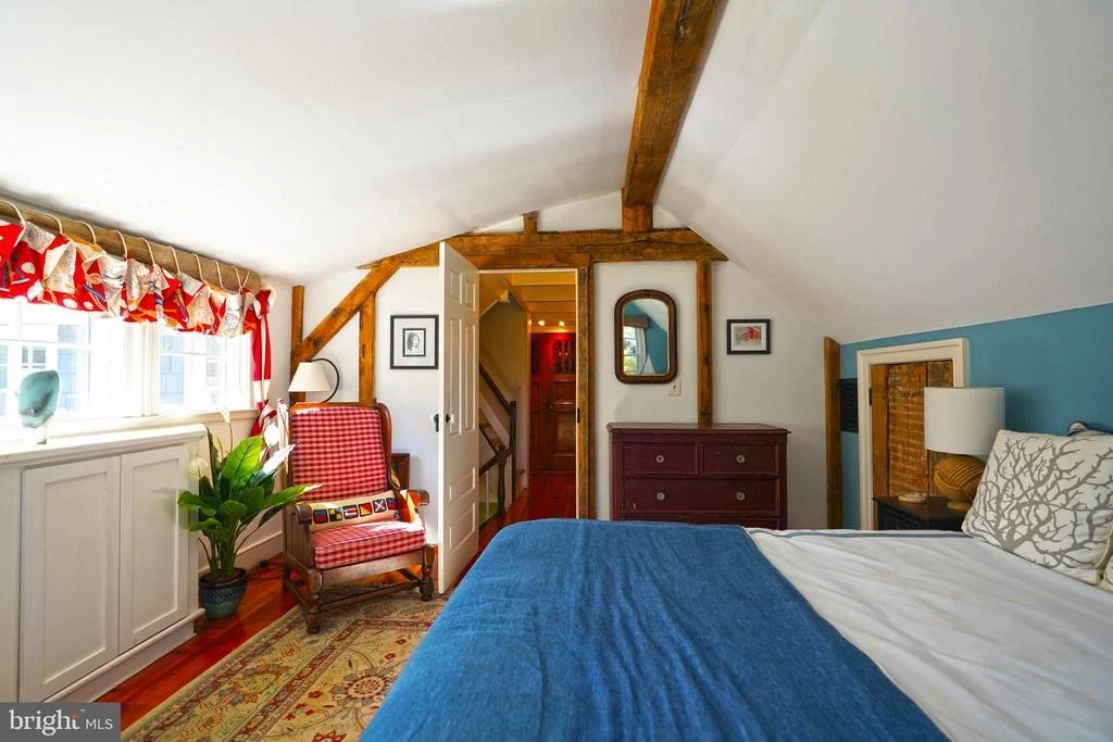 Photo of 410 PILOTTOWN ROAD
