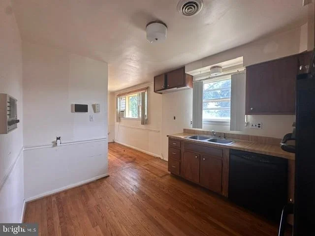 Photo of 6803 LOUISE LANE