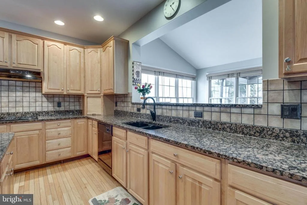 Photo of 42764 JONQUIL LANE