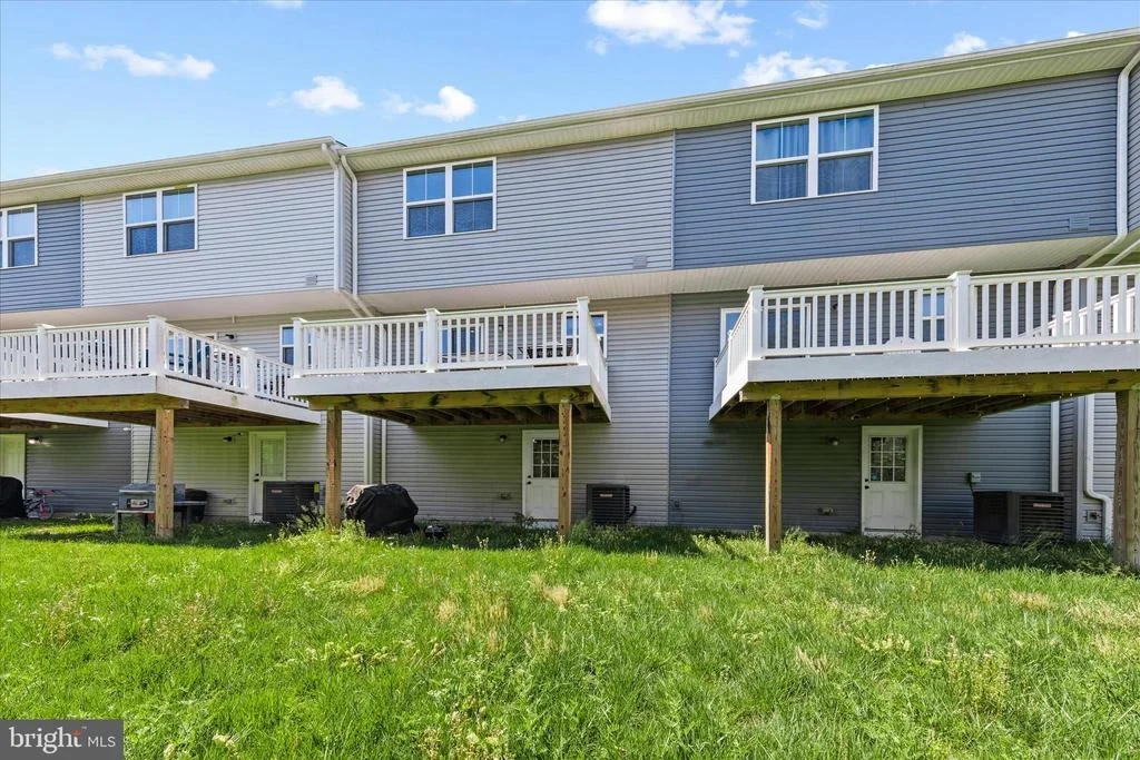 Photo of 206 RED BILL LN