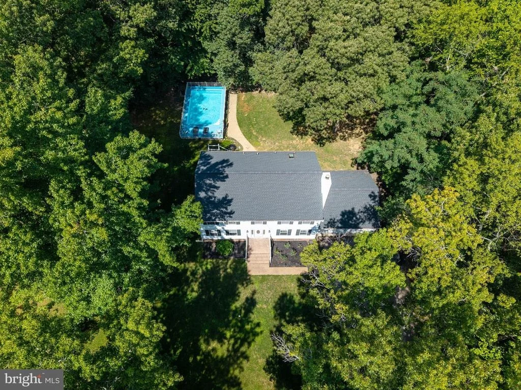 Photo of 8120 TUCKERS TRAIL