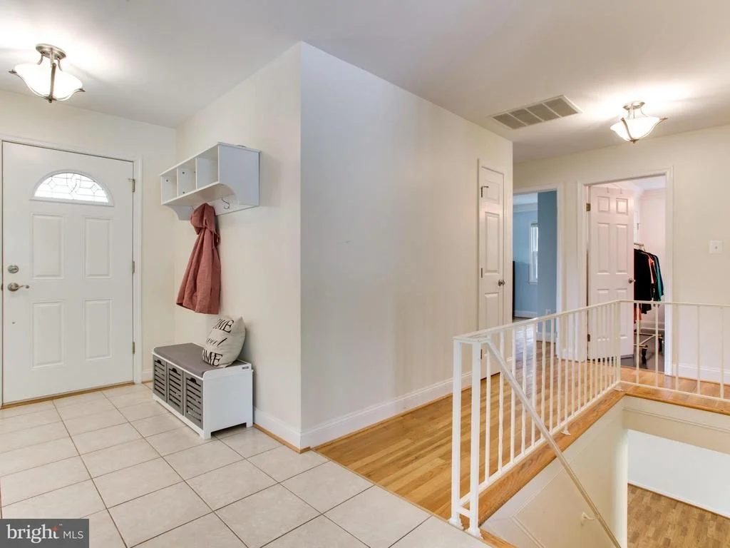 Photo of 9906 GREENVIEW LANE