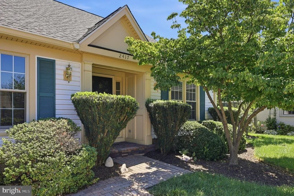 Photo of 2417 BEAR DEN ROAD