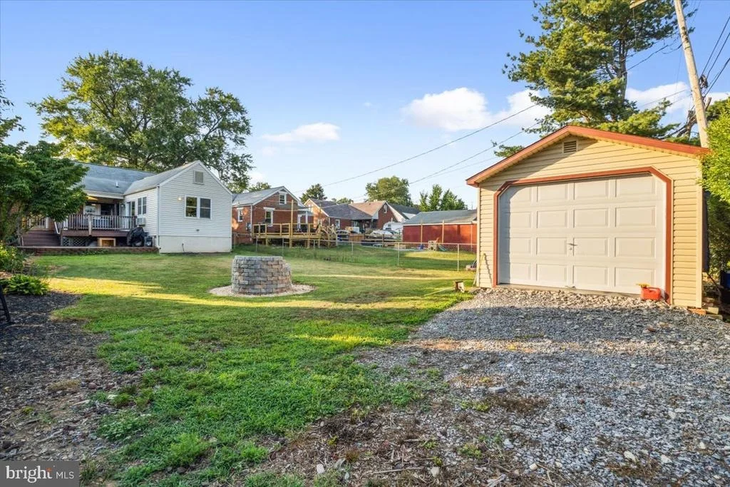 Photo of 604 LEE PLACE