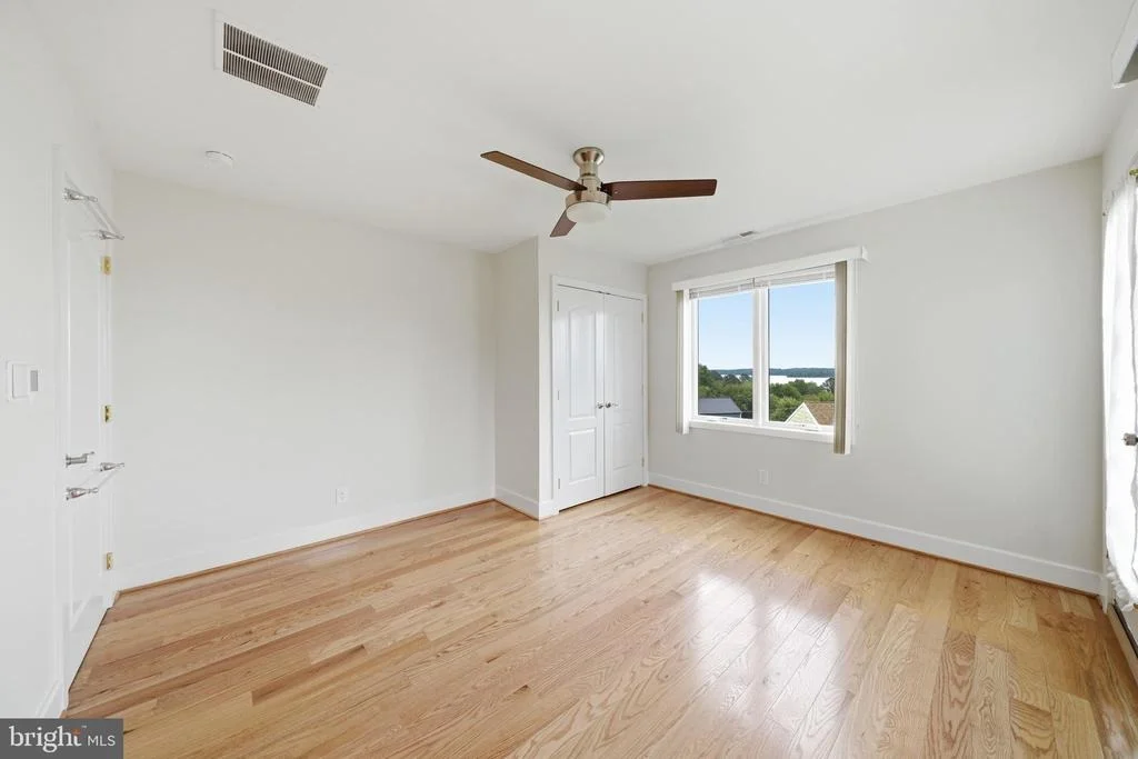 Photo of 160 CLIFFVIEW DRIVE