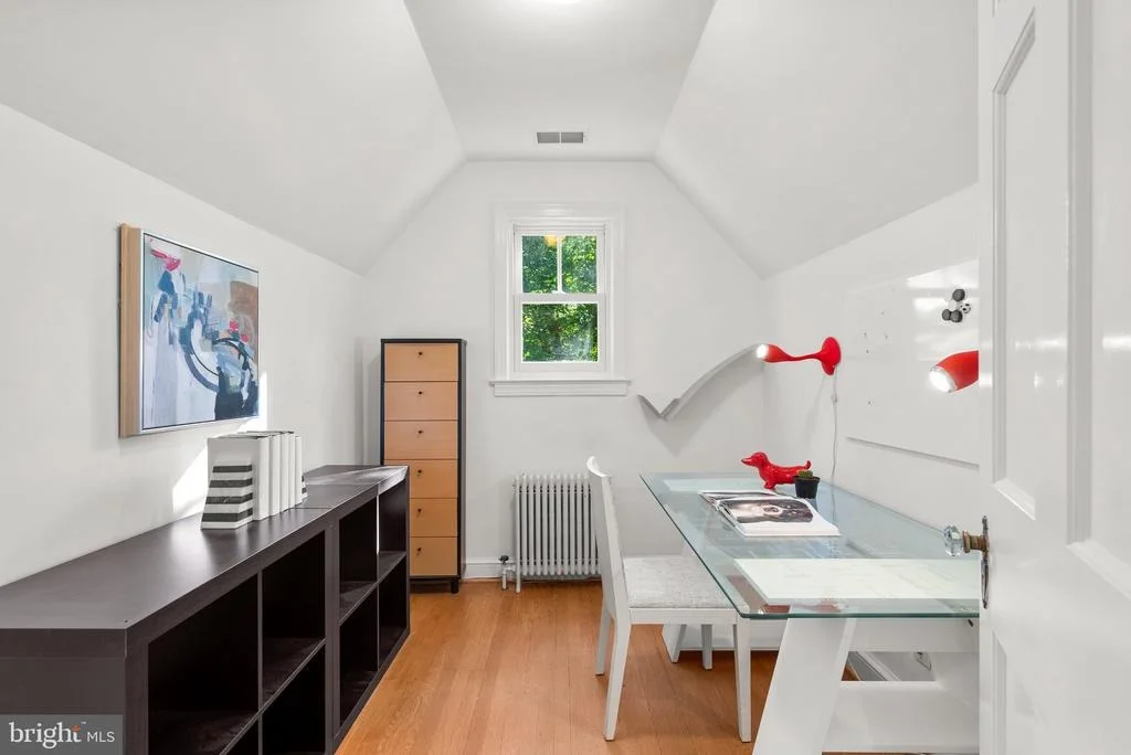 Photo of 1118 DALE DRIVE