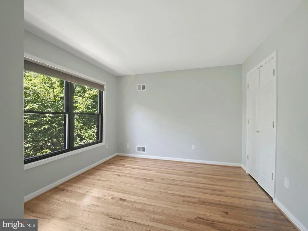 Photo of 11108 KORMAN DRIVE