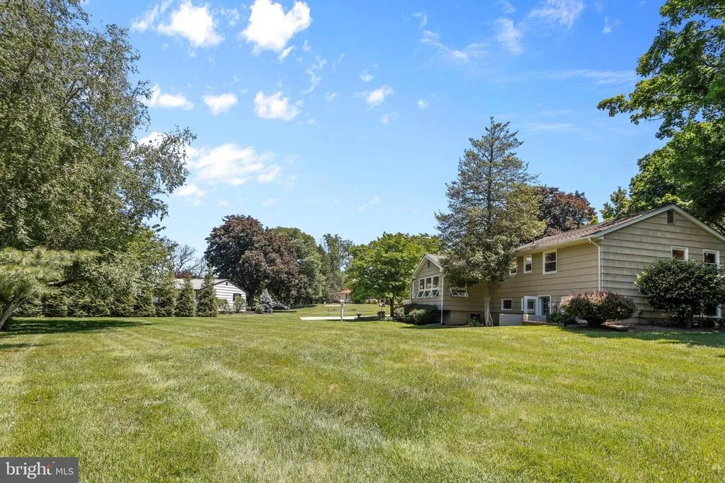 Photo of 87 HILLSIDE DRIVE