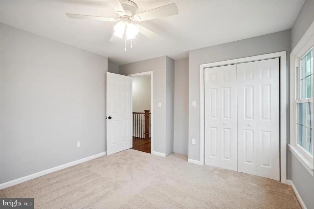 Photo of 5514 INVERCHAPEL ROAD