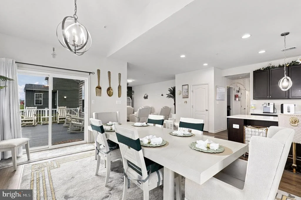 Photo of 18316 PETWORTH CIRCLE