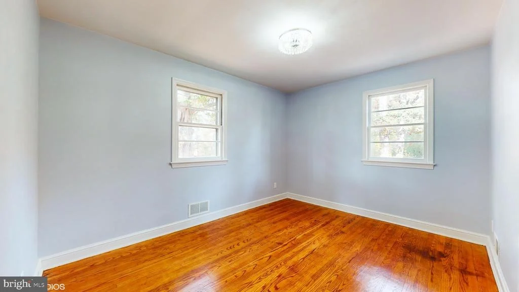 Photo of 5906 KIRBY ROAD