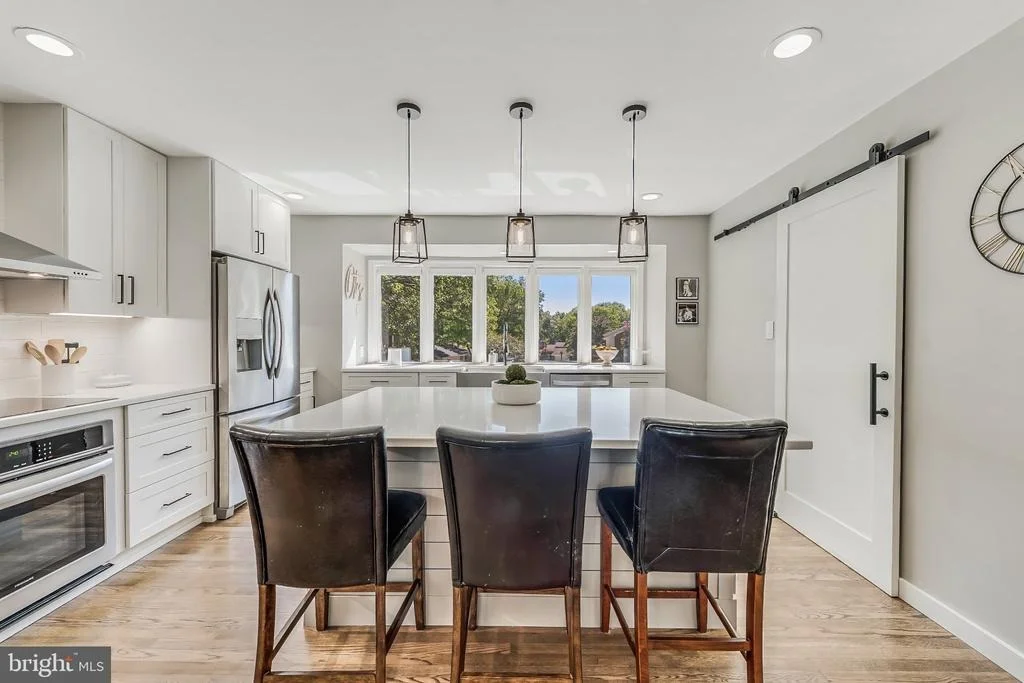 Photo of 1709 MAPLE HILL PLACE