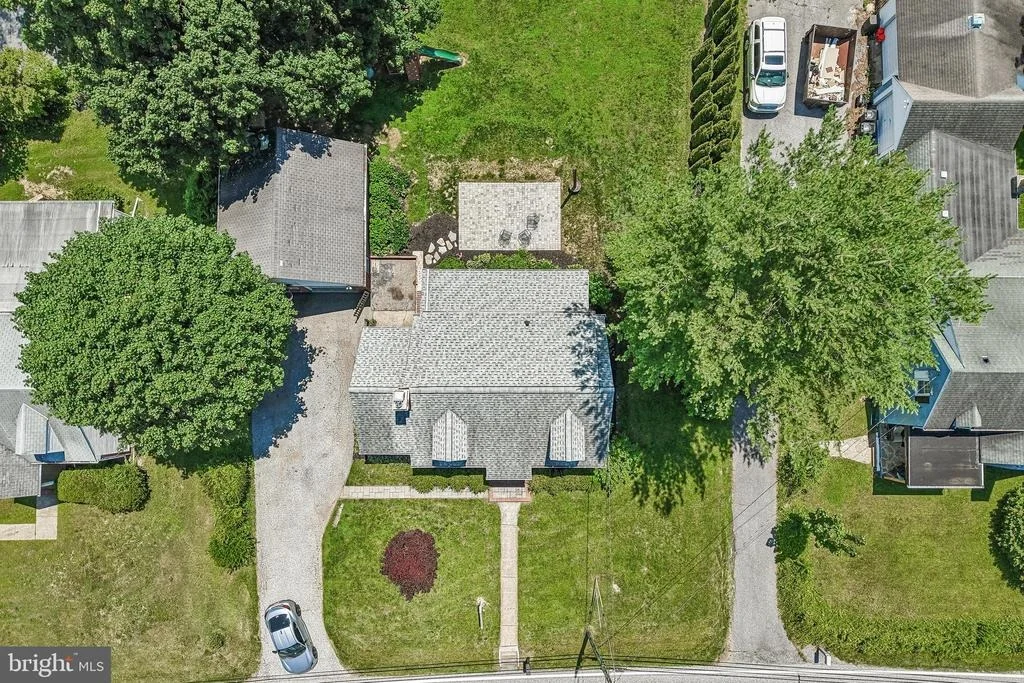 Photo of 743 MONKTON ROAD