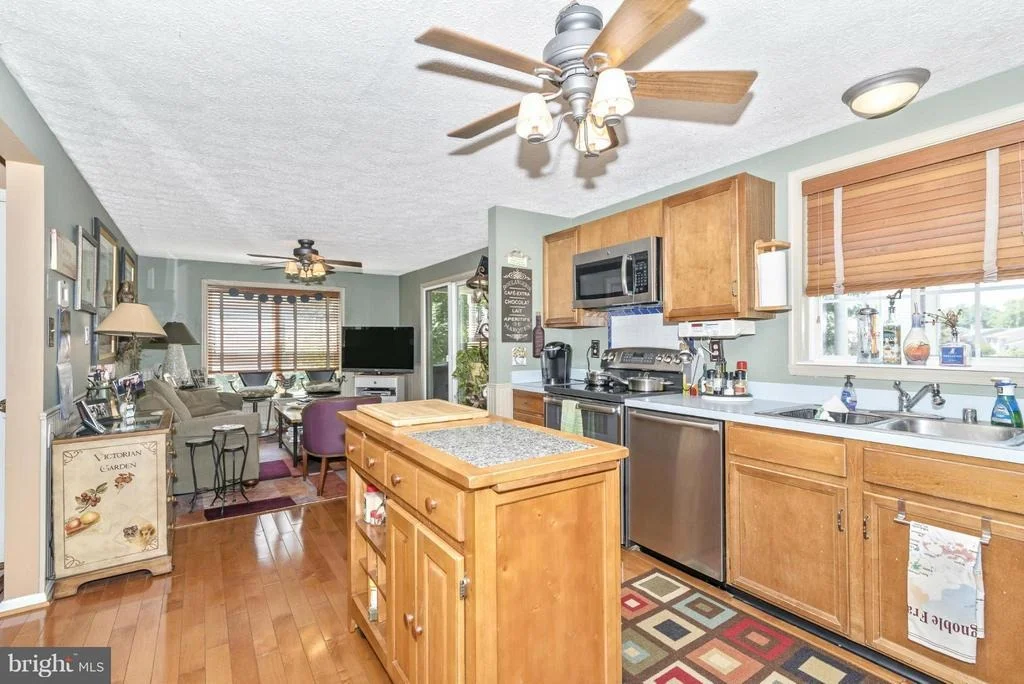 Photo of 1833 MILLSTREAM DRIVE