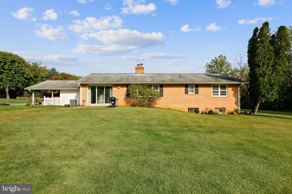Photo of 16700 NORBROOK DRIVE