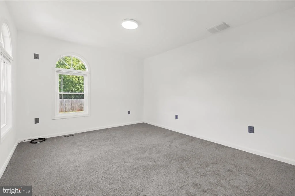 Photo of 8517 NEW CUT ROAD