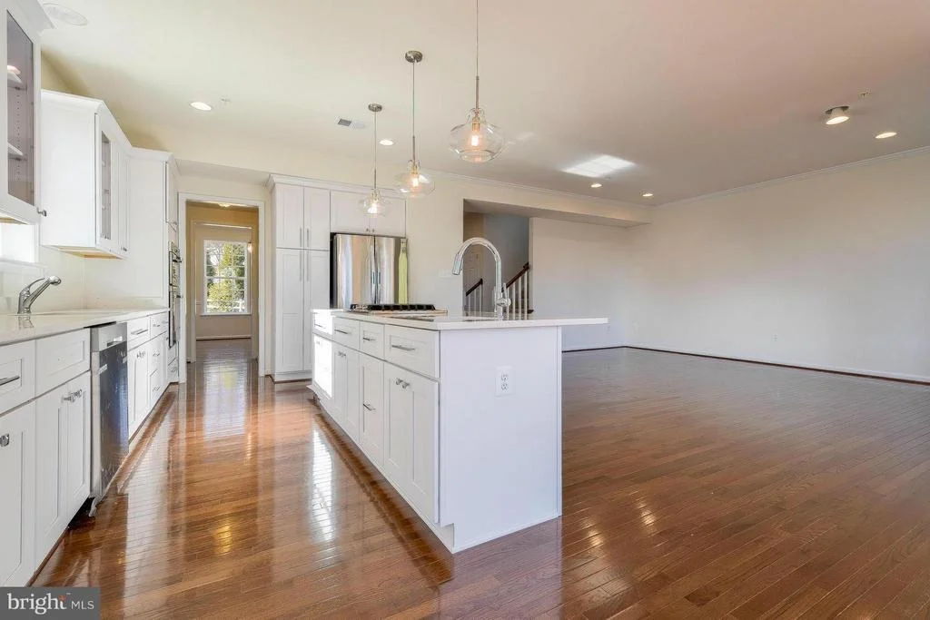 Photo of 25008 OAK DRIVE