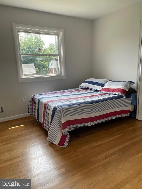 Photo of 2407 HAYDEN DRIVE