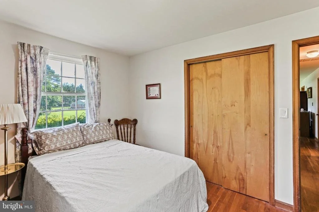 Photo of 24128 DOREEN DRIVE