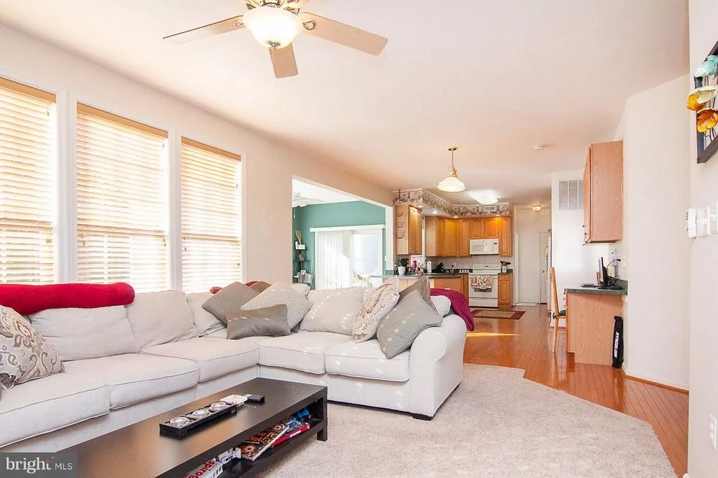 Photo of 3727 SEWARD LANE