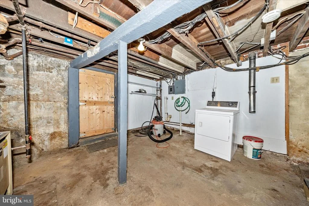 Photo of 519 SUMMIT AVENUE