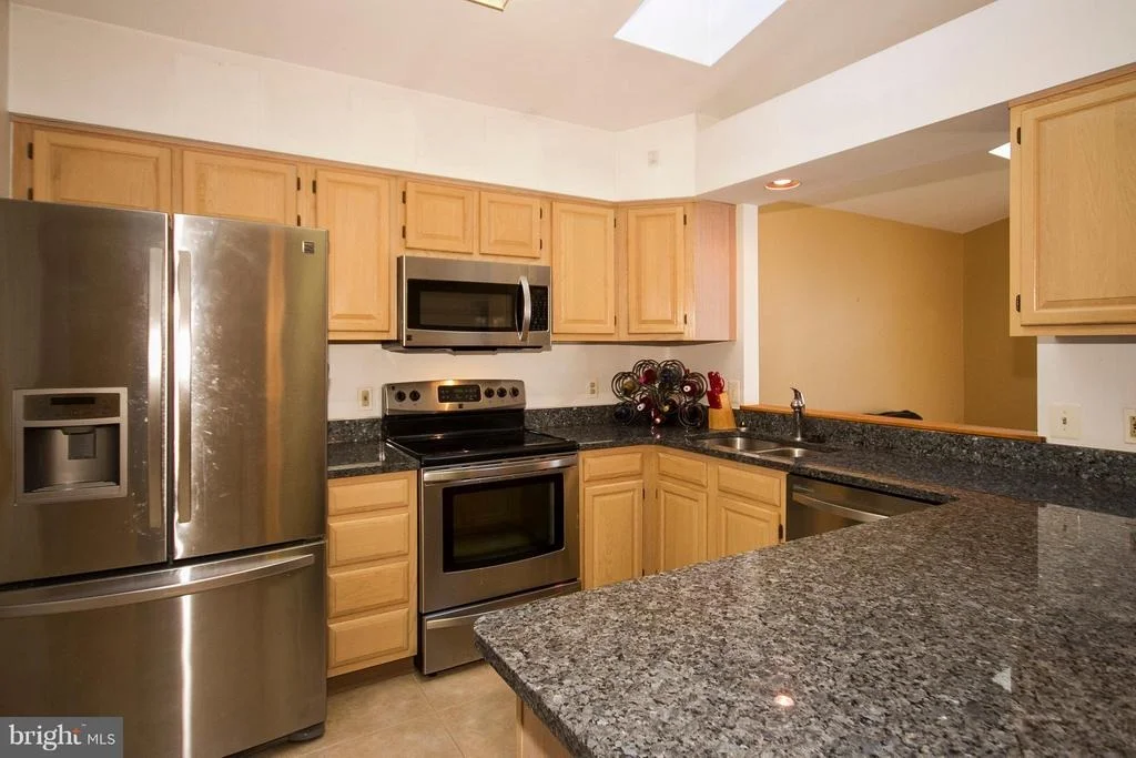 Photo of 4305 SPRING AVENUE