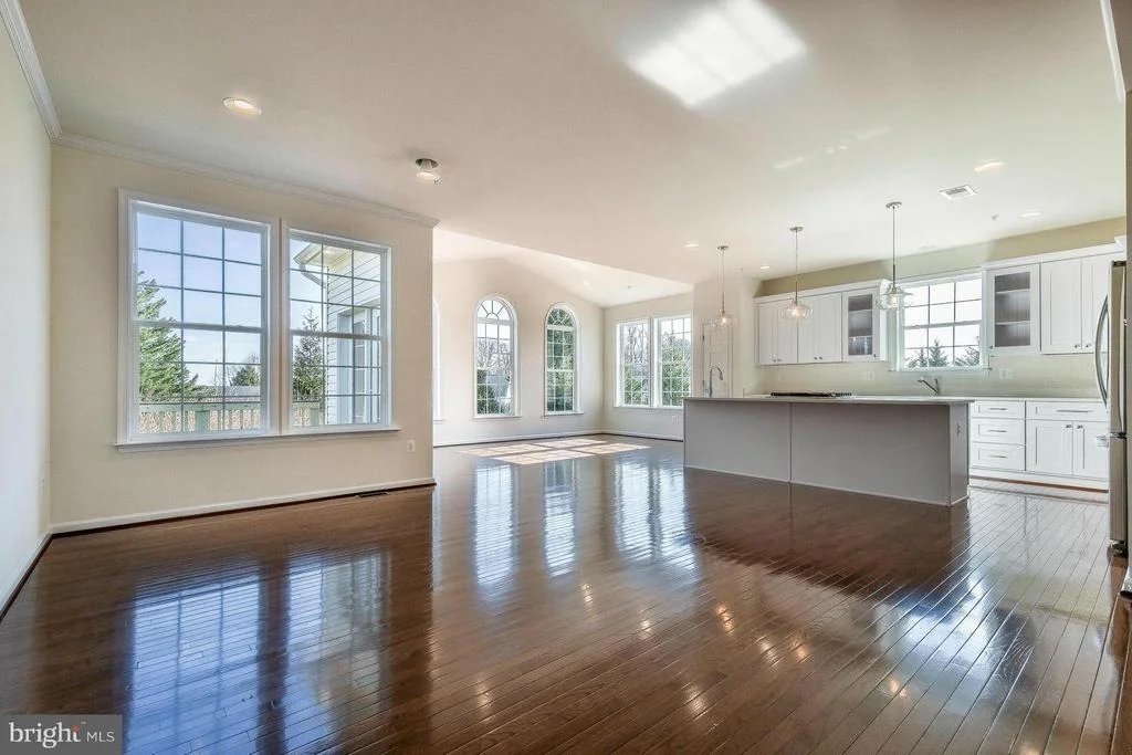 Photo of 25008 OAK DRIVE