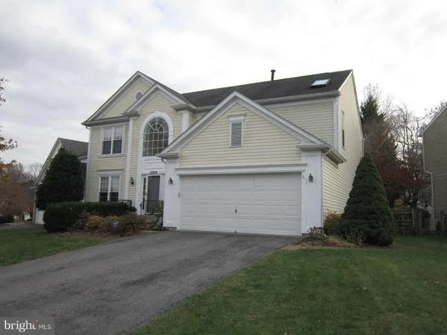 Photo of 12910 MCCUBBIN LANE